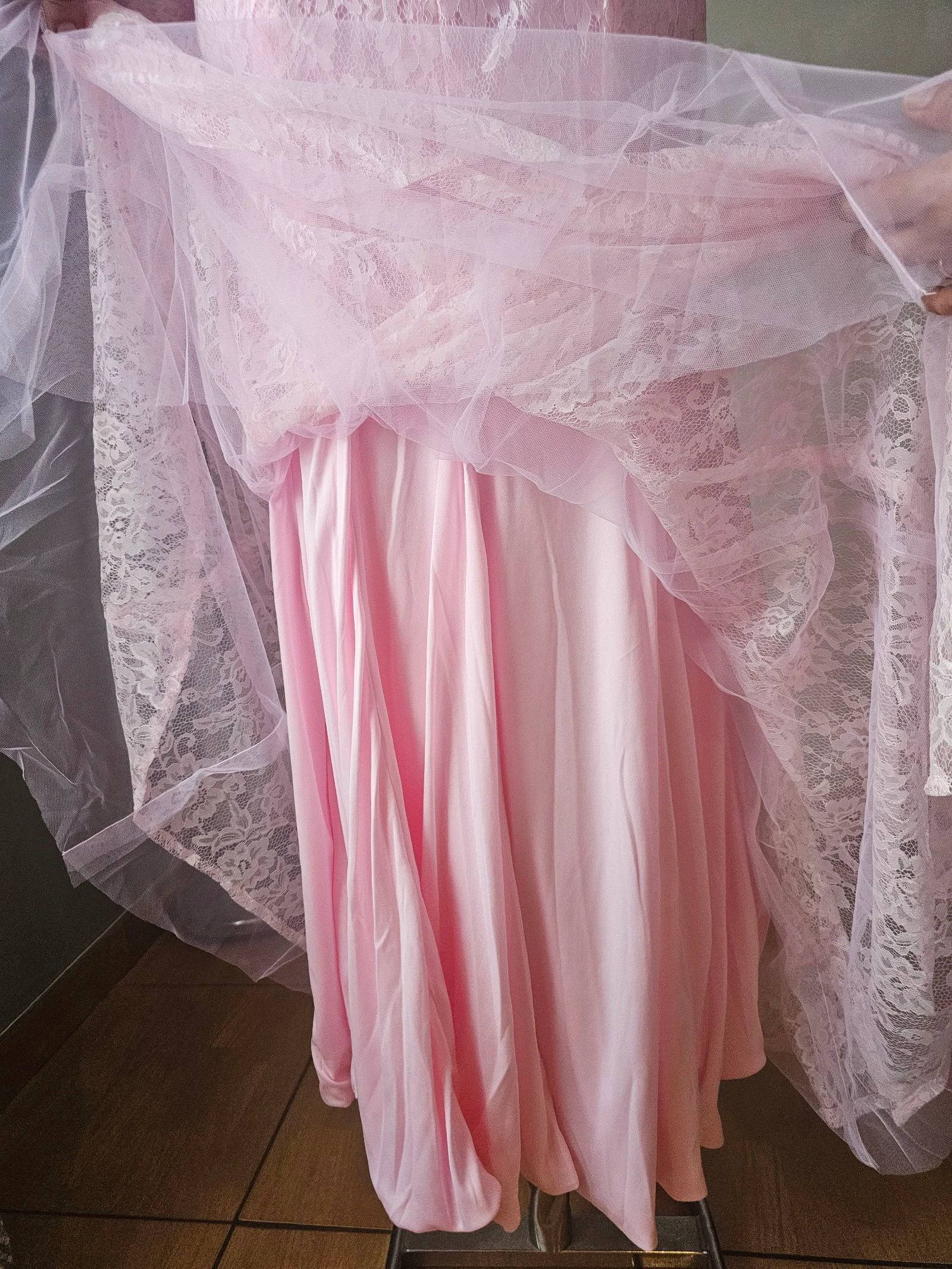 Pink mermaid lace long dress with long sleeves + new stole – photo 4